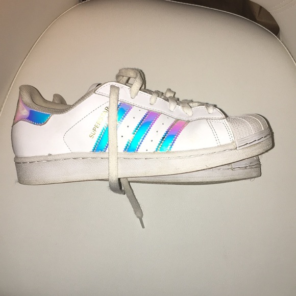 le adidas addidas super star poshmark olografica le adidas addidas super star poshmark olografica
